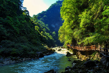 大七孔1_banner