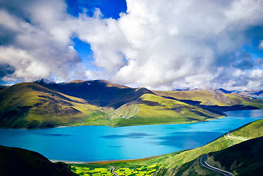 摄图网_500274936_banner_广袤无垠的西藏羊卓措湖（企业商用）