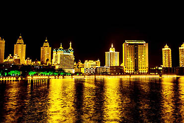 摄图网_500733110_banner_满洲里夜景（企业商用）