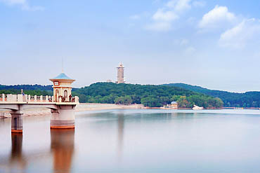 摄图网_501326254_banner_长春净月潭风光（企业商用）副本