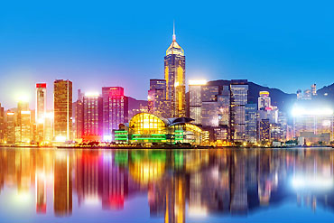 370-2023-摄图网_503456036_香港维多利亚港夜景（企业商用）