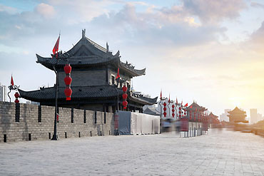 2023-摄图网_300168667_banner_西安城墙中国建筑的最大纪念碑（企业商用）