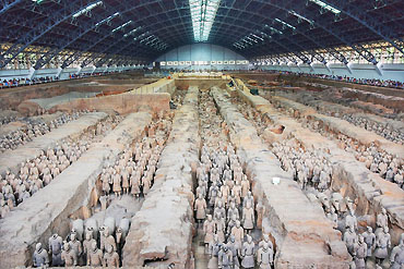 2023-摄图网_501044495_banner_兵马俑（企业商用）
