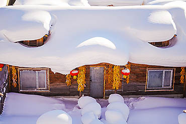 2023-摄图网_500814397_banner_雪乡（企业商用）